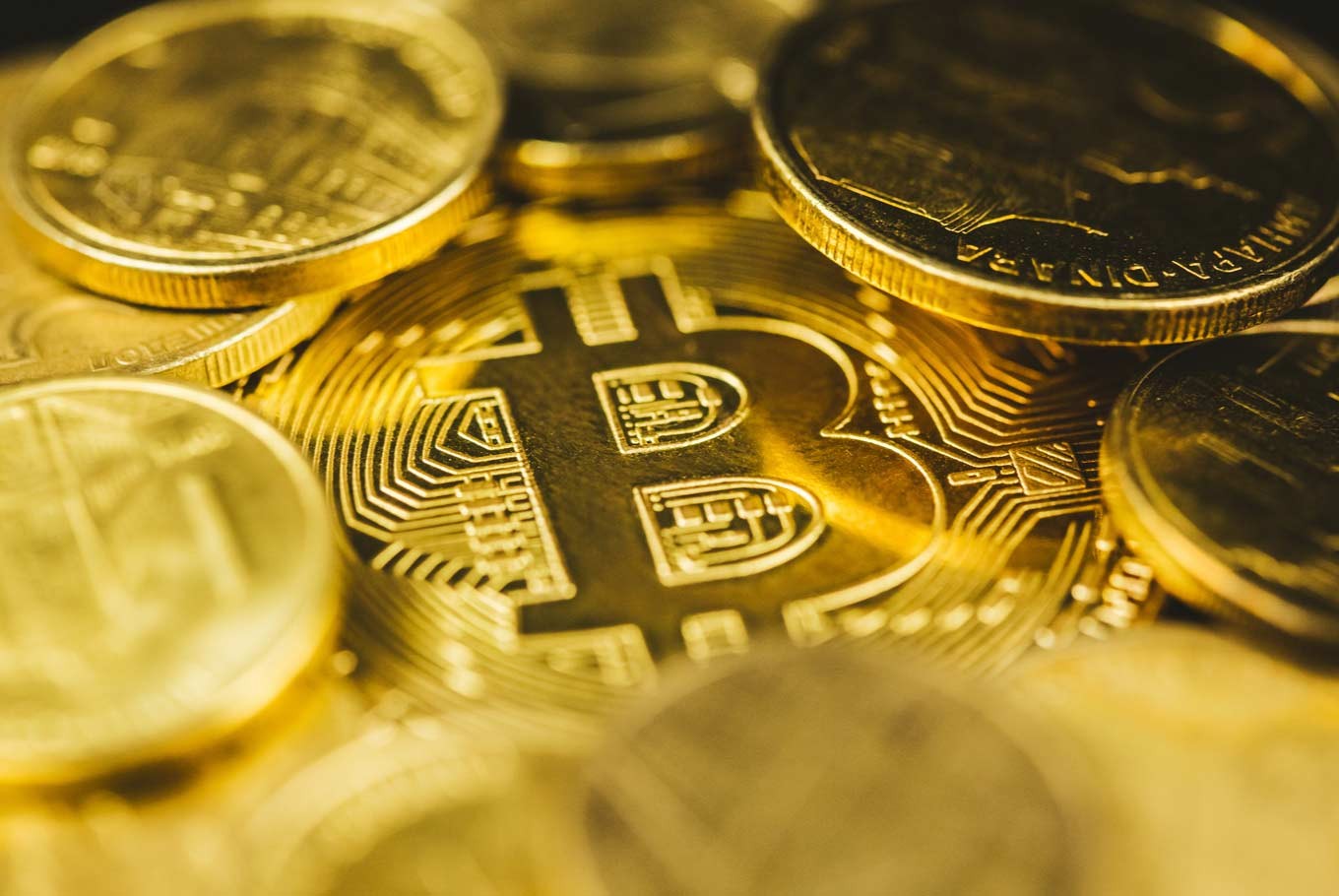Bitcoin Tops $8,000 as it Hits Highest Since July 2018